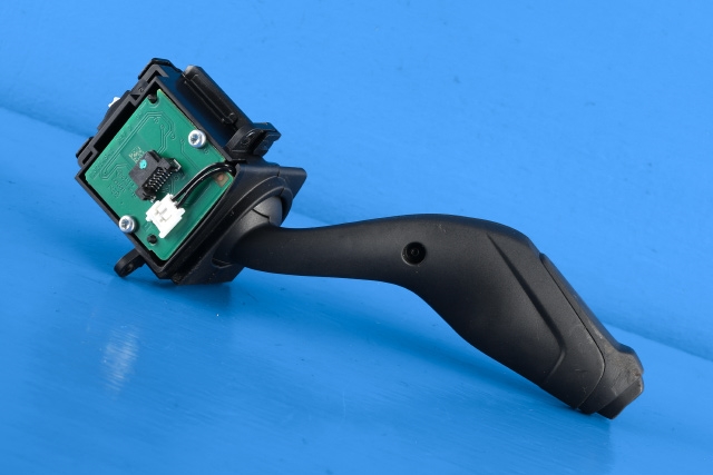 Bryter blink til Ford Mondeo 2014-2019 (Type V, Fase 1) (FORD|EG9T-13335-BAW|)