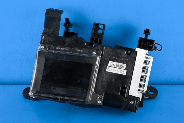 Instrument head-up display (HUD) til Toyota Prius +7 2012-2020 (Type III) (stasjonsvogn) (stasjonsvogn) (TOYOTA|83108-47040|)