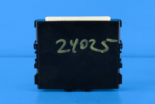 Styreenhet nøkkelfri/keyless til Toyota Prius +7 2012-2020 (Type III) (stasjonsvogn) (stasjonsvogn) (TOYOTA|89990-47101|)