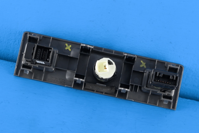 Bryter setevarme til Toyota Prius +7 2012-2020 (Type III) (stasjonsvogn) (stasjonsvogn)