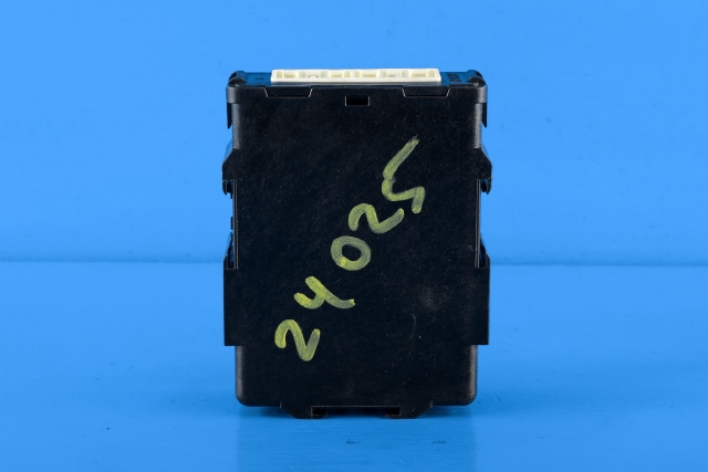 Styreenhet girkasse, hybrid til Toyota Prius +7 2012-2020 (Type III) (stasjonsvogn) (stasjonsvogn) (TOYOTA|89535-76010|)