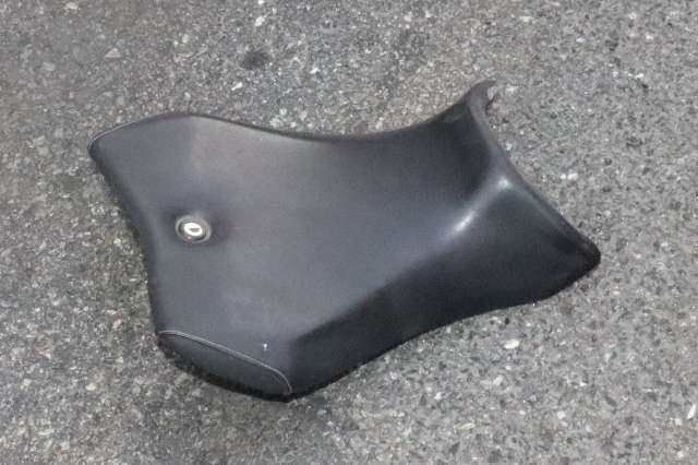 MC, Sal/sete, fremre til MC Yamaha YZF-R125 2008-2013