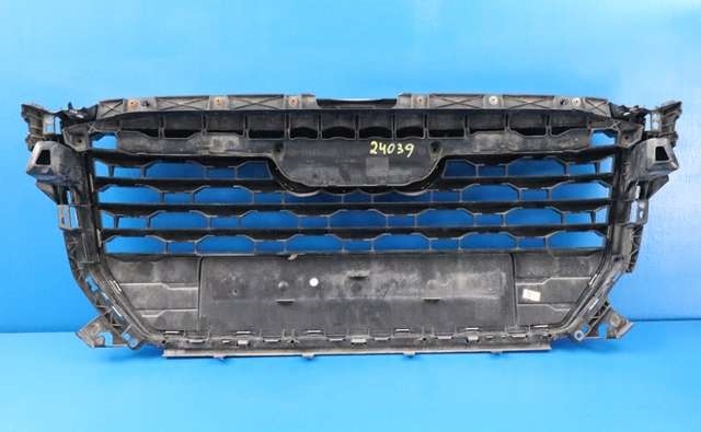 Grill til Audi Q2 2016-->>