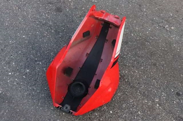 MC, Deksel, tank til MC Yamaha YZF-R125 2008-2013  