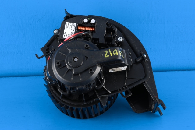 Varmeapparat motor til VW Transporter / Caravelle 2019-->> (T6.1) (T6.1) 