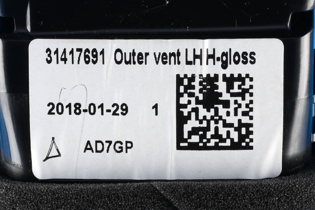 Dashbord friskluftdyse venstre til Volvo XC60 2017-->> (Type II) (VOLVO|31417691|)
