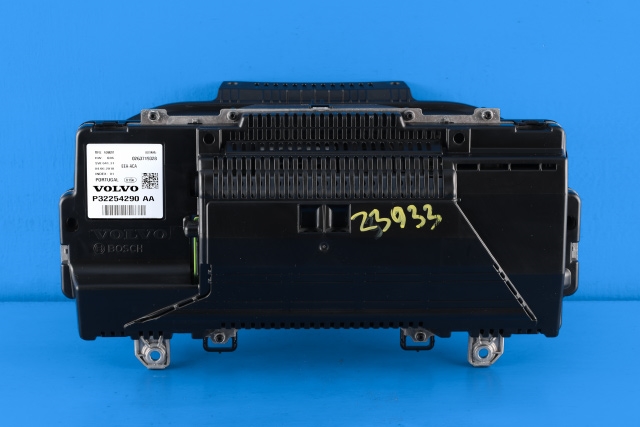 Instrumentpanel til Volvo XC60 2017-->> (Type II) (VOLVO|P32254290|)
