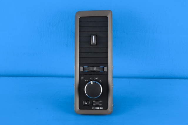 Dashbord friskluftdyse venstre til Dodge RAM 2009-2018 (Type IV) (DODGE|21902691 J8|)