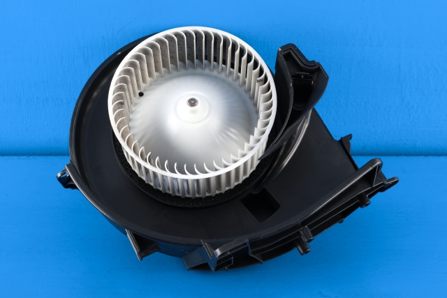 Varmeapparat motor til Volvo XC60, 2017-->> (Type II)  (BOSCH|0 130 309 504)