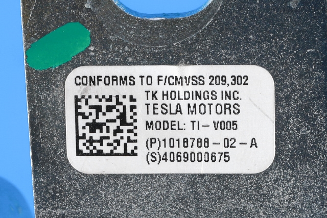 Sikkerhetsbelte foran høyre til Tesla Model S 2013-2016 (Fase 1)  (TESLA|1018788-02-A|)