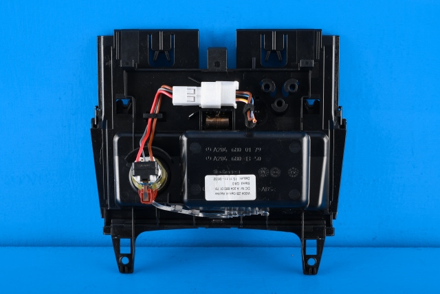 Dashbord askebeger til Mercedes C-Klasse 2011-2014 (Fase 2) (W204) (W204) (MERCEDES|A 204 680 01 79|)