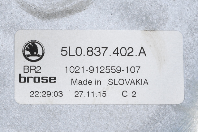 Ruteheis høyre foran til Škoda Yeti 2014-2017 (Fase 2) (VAG|8K0 959 812 A|)