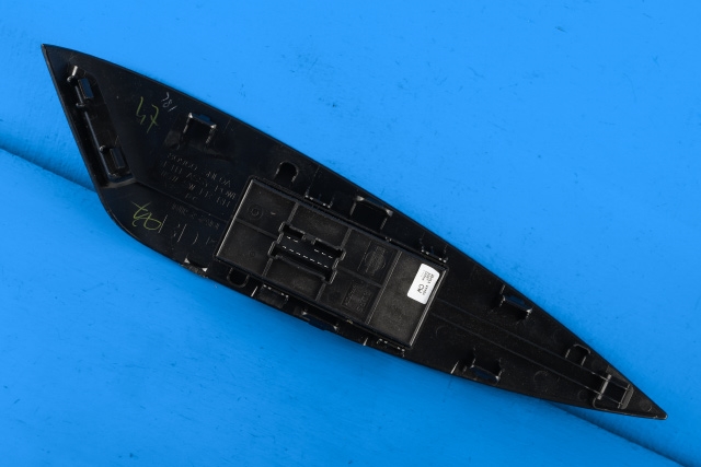 Bryter ruteheis til Nissan Leaf 2011-2017 (Type I) (NISSAN|25411-1KA5A|)