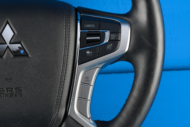 Airbag ratt til Mitsubishi Outlander 2015-->> (Type III, Fase 2)