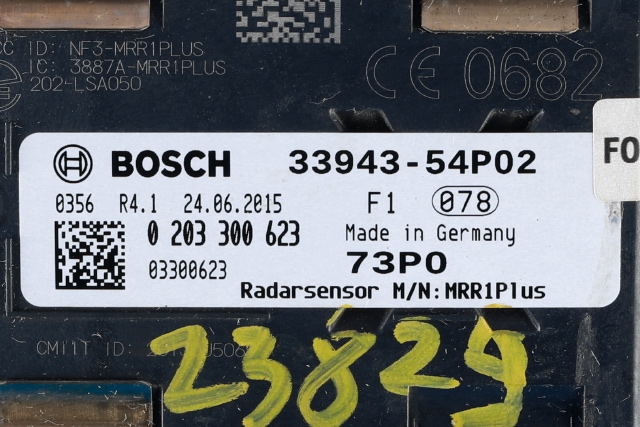 Sensor radar til Suzuki Vitara 2015-->> (Type IV) (BOSCH|0 203 300 623|33943-54P02|)