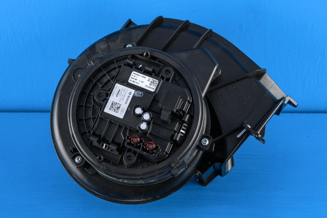 Varmeapparat motor til Volvo V90 / V90 CC / S90 2016-->> (BOSCH|0 130 309 504|)