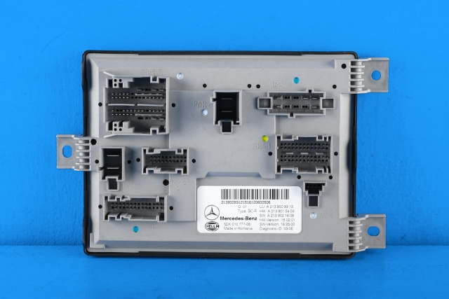 Styreenhet (SAM - Signal Acquisition Module) til Mercedes E-Klasse, 2016-2023 (W213) (W213) (HELLA|5DK 010 777-08)