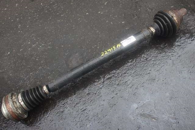 Drivaksel høyre foran, diesel/manuell til VW Passat 2011-2015 (B7) (B7) (VAG|1K0 407 272 RB|)