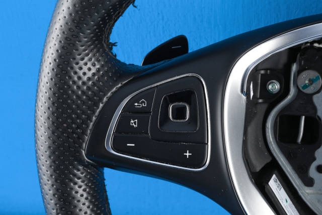 Ratt til Mercedes E-Klasse 2016-2023 (W213) (W213) (MERCEDES|A 000 460 71 03|)
