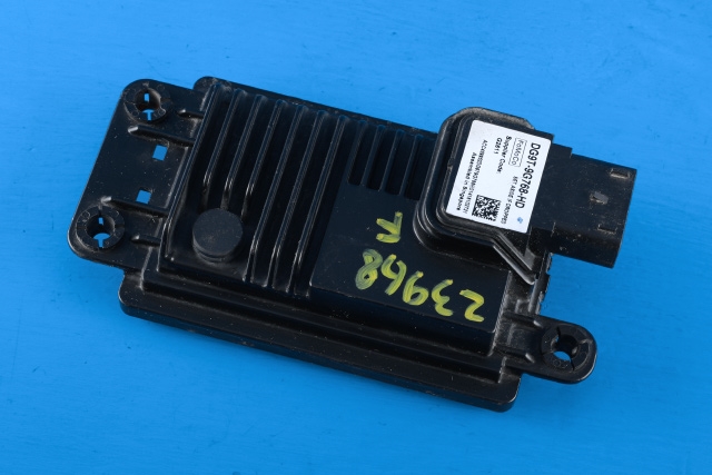 Sensor radar til Ford Mondeo, 2014-2019 (Type V, Fase 1)  (FORD|DG9T-9G768-HD)