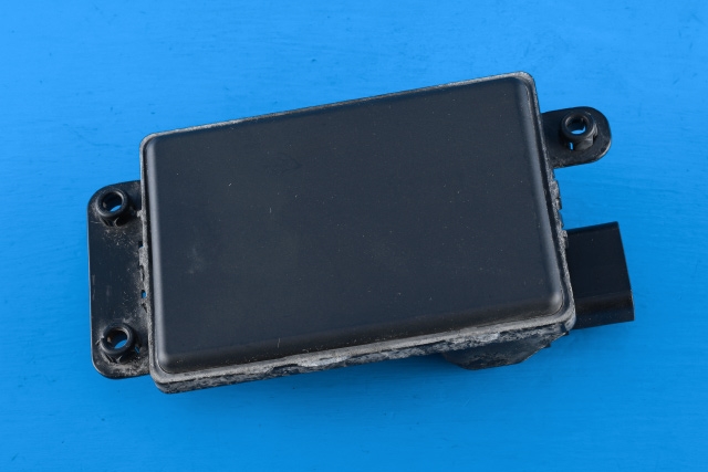 Sensor radar til Ford Mondeo 2014-2019 (Type V, Fase 1)  (FORD|DG9T-9G768-HD|)