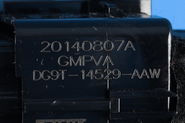 Bryter ruteheis til Ford Mondeo 2014-2019 (Type V, Fase 1) (FORD|DG9T-14529-AAW|)