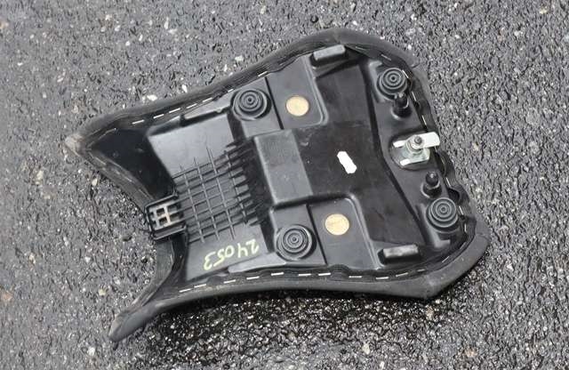 MC, Sal/sete, fremre til MC Yamaha YZF-R125 2014-2018  
