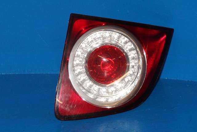 Baklykt venstre indre til VW Golf, Plus/Cross, 2009-2013 (Fase 2)  (VAG|5M0 945 093 M)