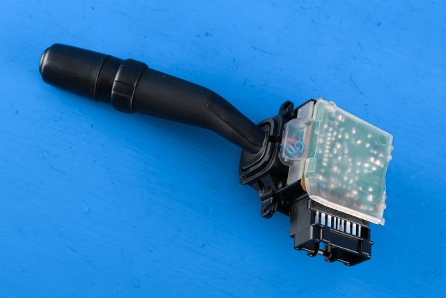 Bryter visker til Toyota Land Cruiser 120 2002-2009  