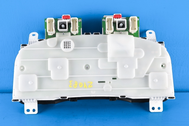 Instrumentpanel til Toyota Land Cruiser 120 2002-2009 (TOYOTA|83800-6D242|)