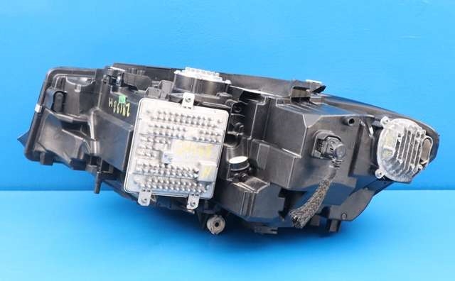 Frontlykt høyre full-LED til BMW 3-Serie 2018-->> (G20) (G20) (BMW|9 481 702|)