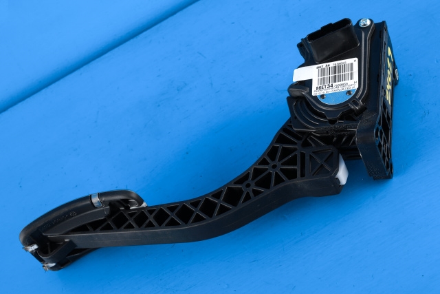 Pedal gass til Peugeot 3008 2016-->> (Type II) (BOSCH|0 280 755 273|96 748291 80|)