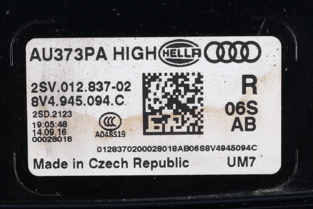 Baklykt høyre indre til Audi A3 2016-2020 (Type III, Fase 2)  (VAG|8V4 945 094 C|)