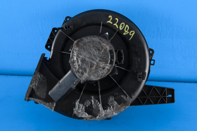 Varmeapparat motor til Škoda Rapid 2012-2019  (VAG|6R1 819 015|)