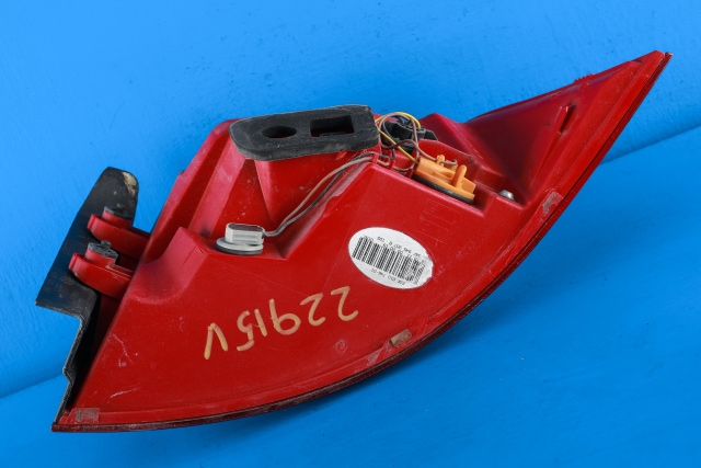 Baklykt venstre ytre til VW Passat 2011-2015 (B7) (B7) (VAG|3AF 945 207 B|)