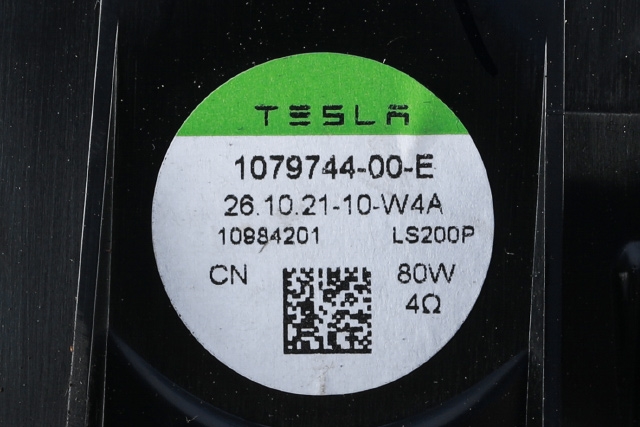 Bilstereo høyttaler til Tesla Model 3 2018-2023 (Fase 1)  (TESLA|1079744-00-E|)