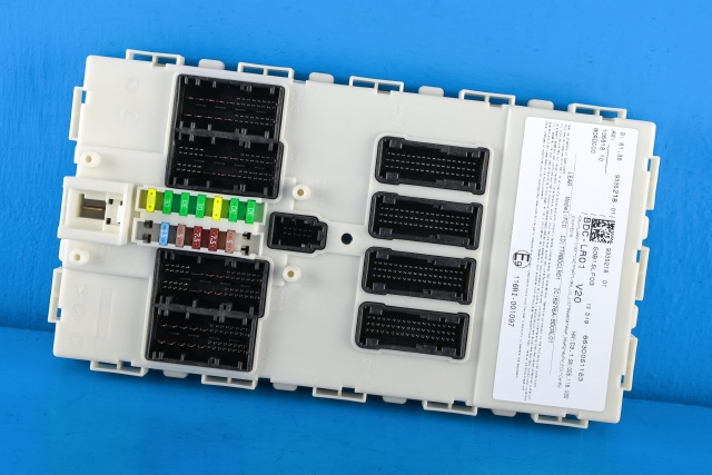 Sikringsboks til BMW i3, 2013-2022  (BMW|9 335 218)