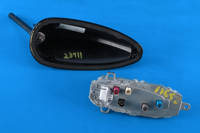 Antenne navigasjon til BMW i3 2013-2022  (BMW|9 253 995|)