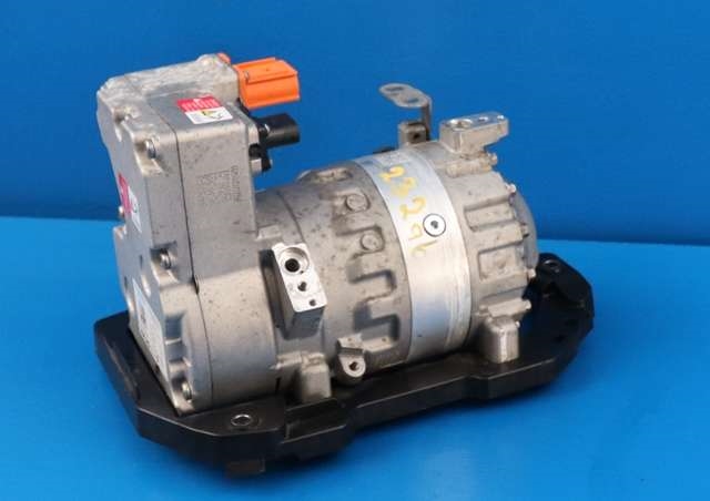 Aircondition kompressor elbil til Audi Q4 e-tron 2021-->> (VAG|1EA 820 808 B|1EA 816 551 E|)
