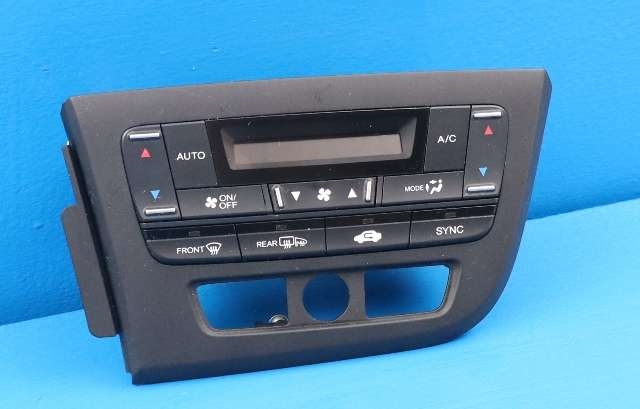 Varmeapparat betjening til Honda Civic, 2012-2015 (Type IX, Fase 1)  (HONDA|79600-TV2-F5)