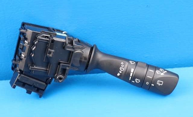 Bryter visker til Toyota Auris, 2013-2015 (Type II, Fase 1)  (TOYOTA|02540-17F857)