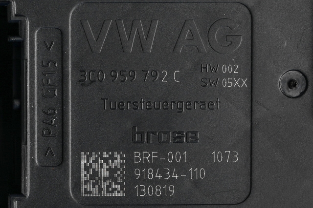 Ruteheis, kun motor, høyre foran til VW Passat 2011-2015 (B7) (B7) (VAG|3AA 959 702 A|)