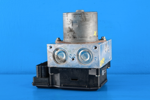ABS sentral til VW Passat 2011-2015 (B7) (B7) (VAG|3AA 614 109 N|)