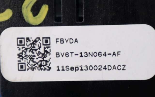 Dashbord diverse til Ford Focus 2011-2014 (Type III, Fase 1)  (FORD|BV6T-13N064-AF|)