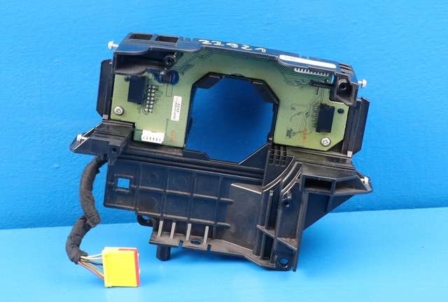 Dashbord diverse til Ford Focus 2011-2014 (Type III, Fase 1) (FORD|BV6T-13N064-AF|)