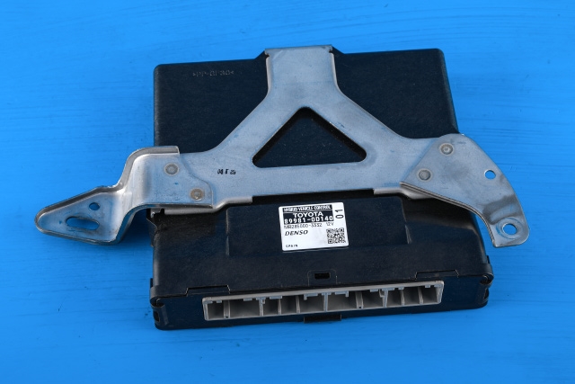 Styreenhet diverse til Toyota Yaris, 2014-2020 (Type III, Fase 2)  (TOYOTA|89981-0D140)
