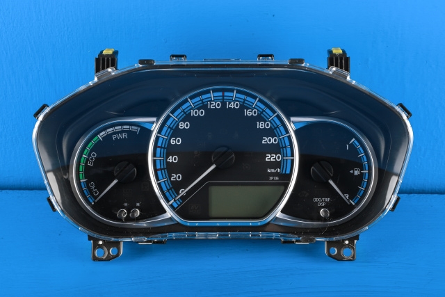 Instrumentpanel til Toyota Yaris, 2014-2020 (Type III, Fase 2)  (DENSO|157570-3951)