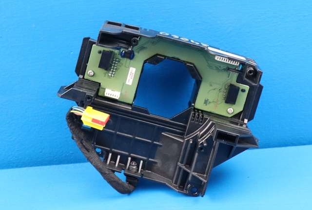 Dashbord diverse til Ford Focus 2011-2014 (Type III, Fase 1) (FORD|BV6T-13N064-AF|)