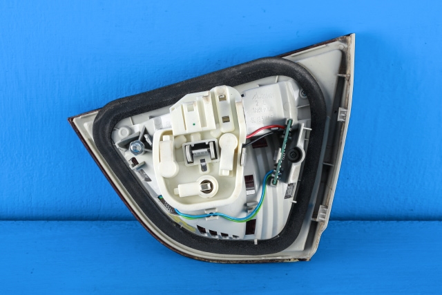 Baklykt venstre indre til BMW 3-Serie 2005-2011 (E90/E91/E92/E93) (E90/E91/E92/E93) (BMW|7 154 155|)