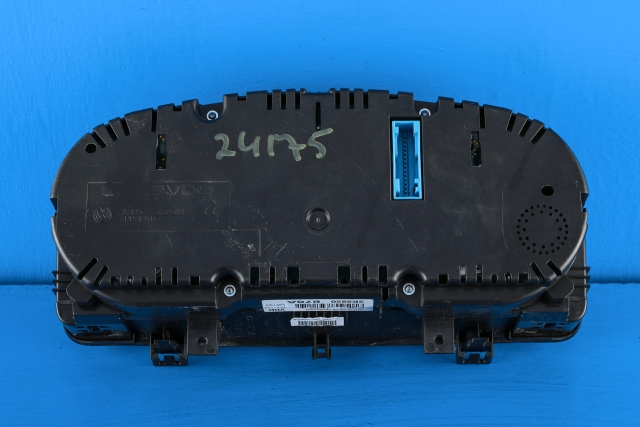 Instrumentpanel til VW Caddy 2015-2020 (Type III, Fase 3) (VAG|2K5 920 876 A|)